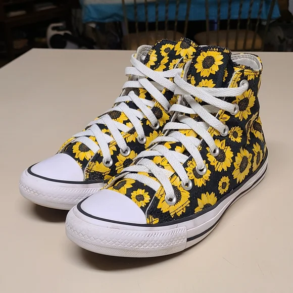 Converse CTAS Sunflower hi top casual sneakers size 8 - Picture 1 of 10